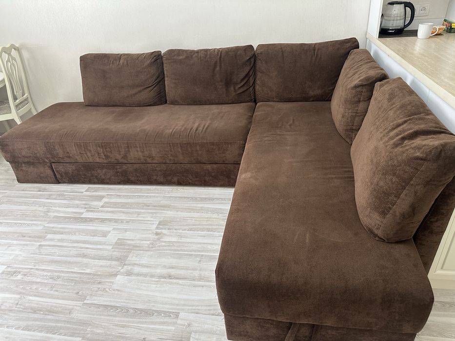 Диван американский