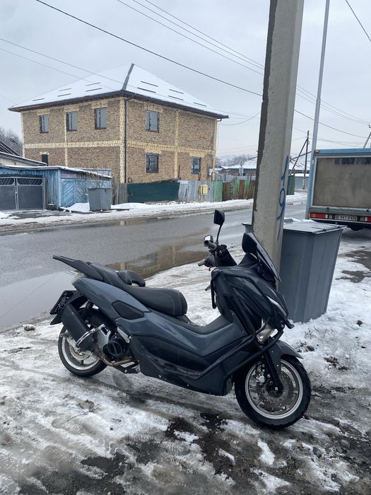 Продам мопед Н макс