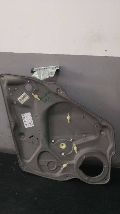 Macara geam electric dreapta spate mercedes b class w245 a1697301679