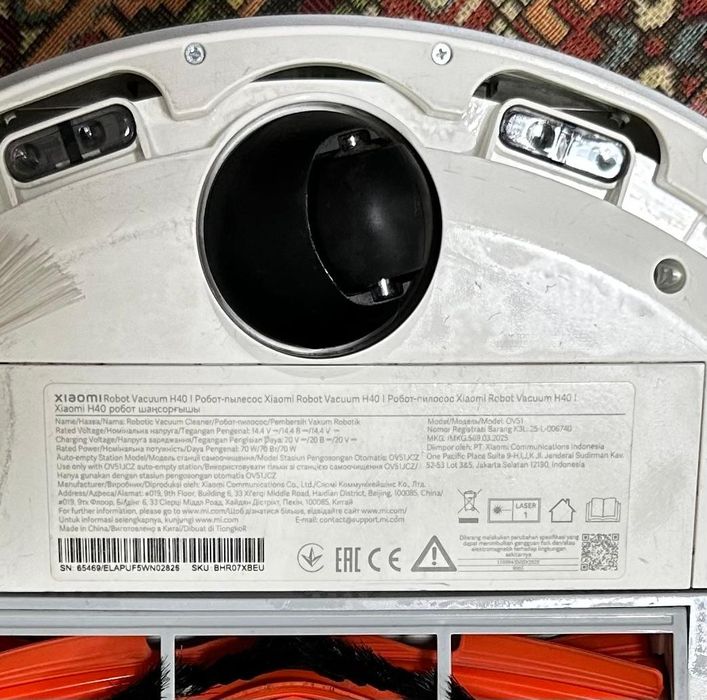 Продам робот пылесос XIAOMI