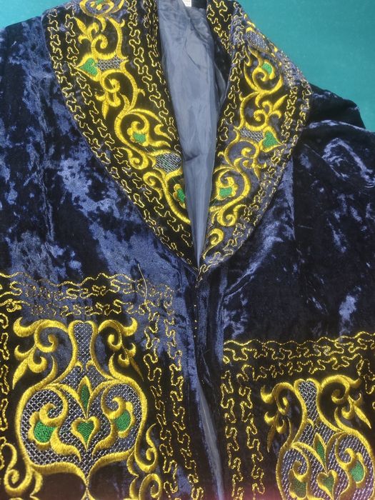 Шапаны (чапаны) 10000 тенге