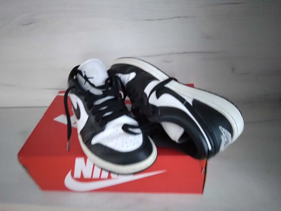 Nike air JORDАN- дамски модел-100лв.размер 40.5