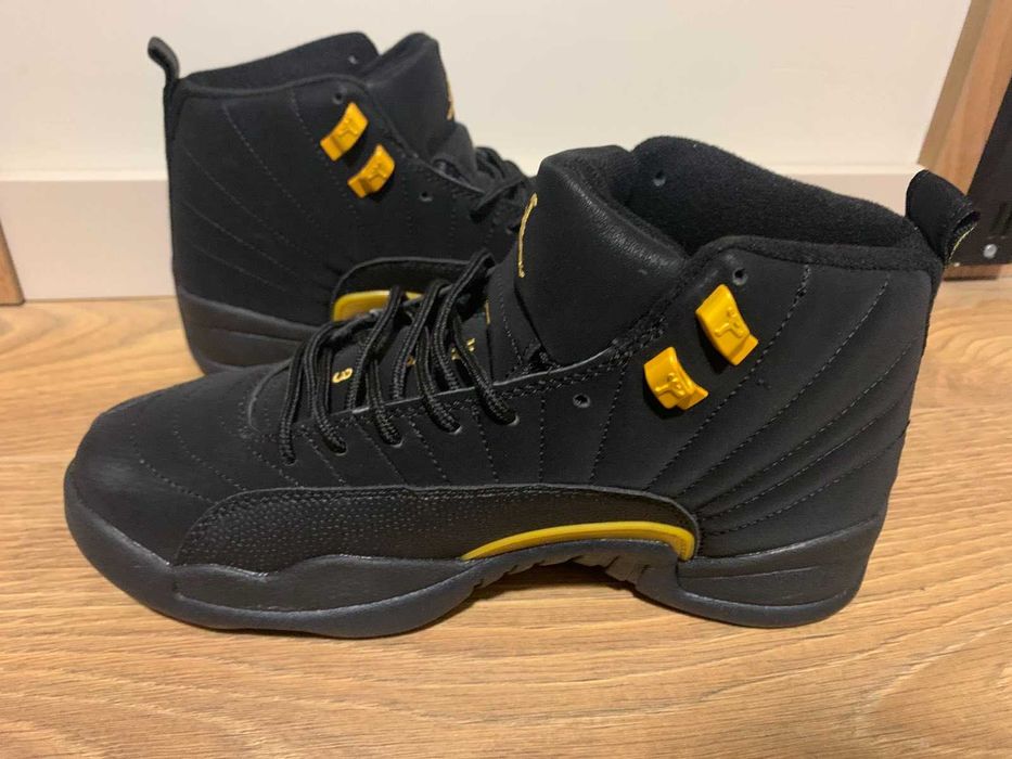 Нови мъжки маратонки Nike Air Jordan 12 Black Taxi размер 42