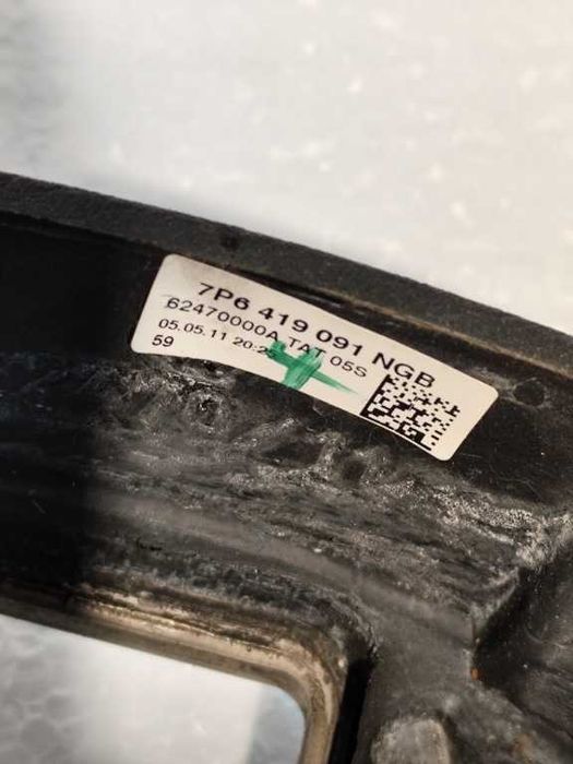 Volan cu comenzi 7p6419091 Volkswagen Touareg 7P 2012 3.0 Diesel