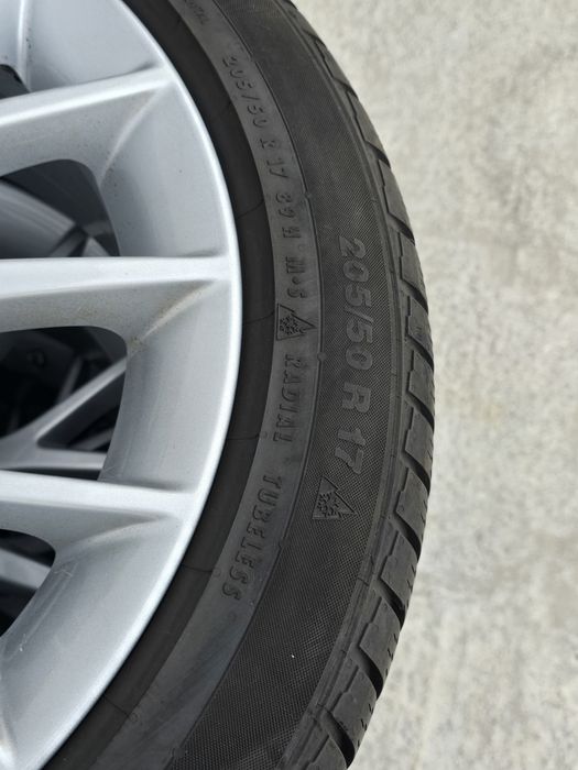 4 Броя 205/50/17 Continental 2x6,6mm 2x6mm RunFlat