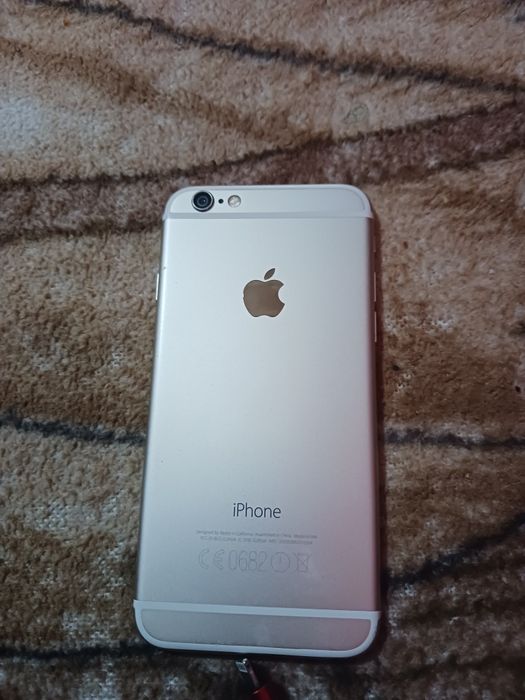 Vând iphone 6 impecabil