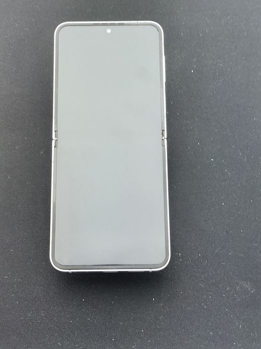 Samsung Galaxy Z Flip6 512 GB ID-gyu411