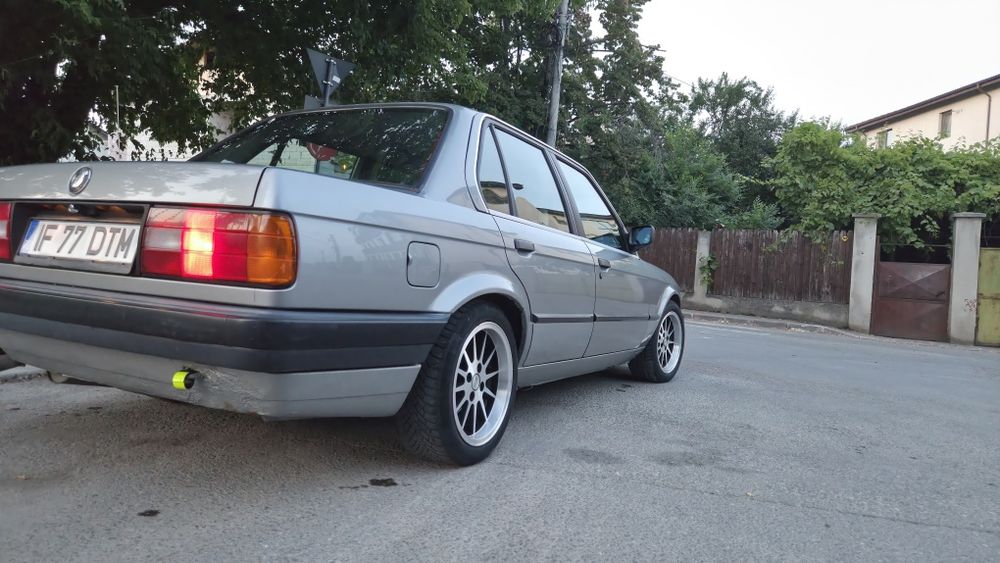BMW E30 5500 Euro Ultimul preț
