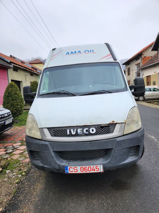 Vând Iveco Daily