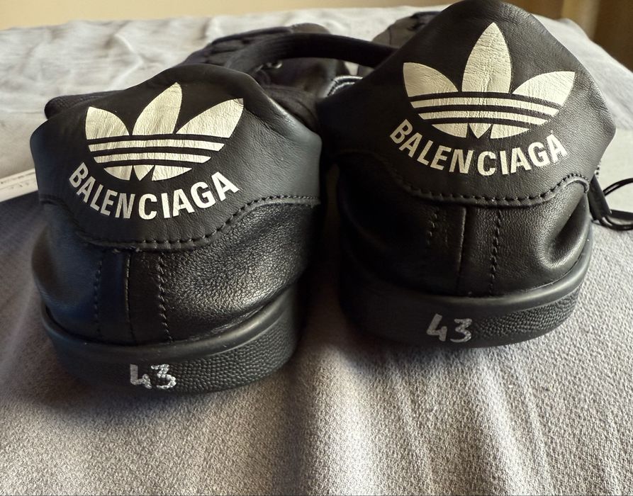 Adidas x Balenciaga black 43