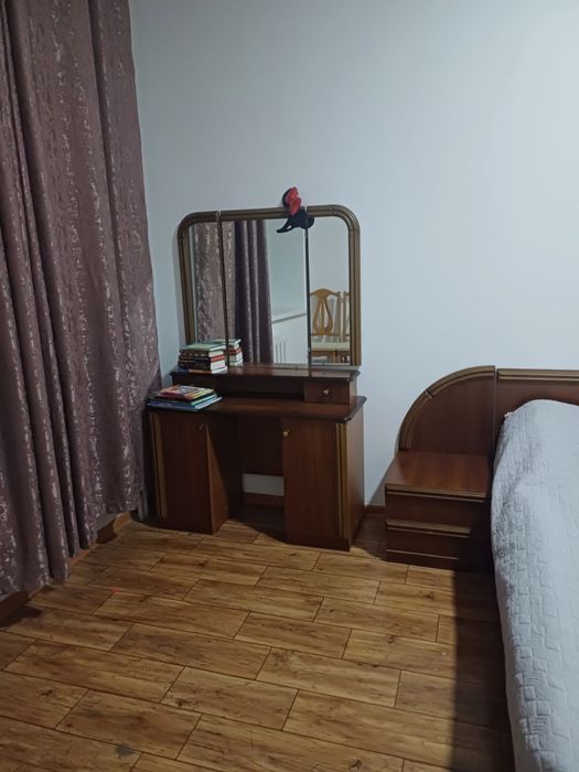 Спальний гарнитур