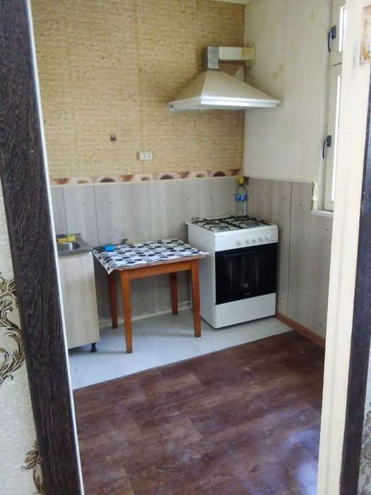 Продается 2-х ком. квартира Феруза, Таксопарк