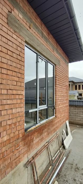 Алиюминиевые двери и окна (витражи)