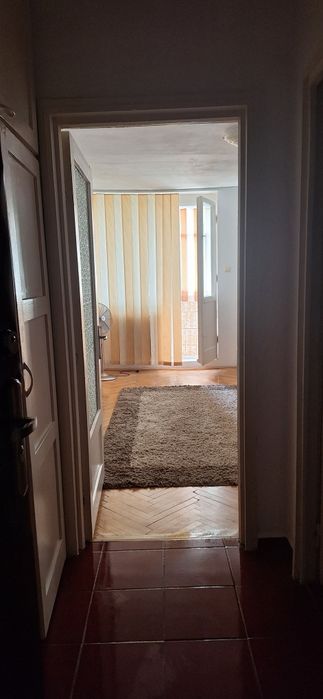 Persoana fizica închiriez garsoniera în zona  Tatarasi