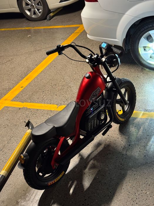 Детский мотоцикл Harley 24V 250W до 34 км/ч Bluetooth кожаное сиденье