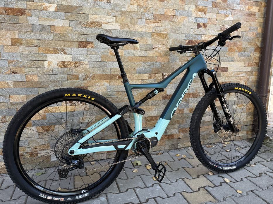 2022 Orbea Rise M20 Carbon - електрически карбонов МТБ байк (ebike)