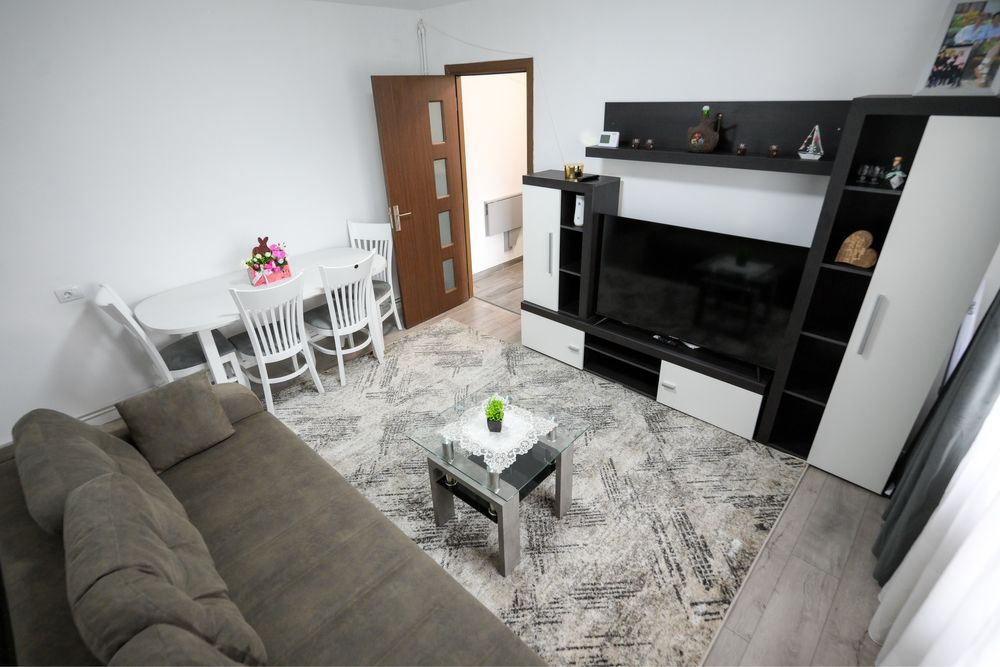 Apartament 2 camere, central, mobilat – Vișeu de Sus