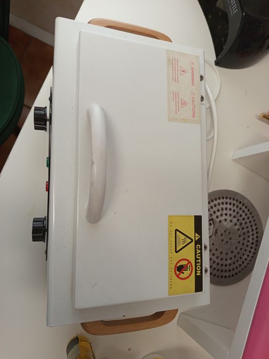 Стерилизатор за инструменти