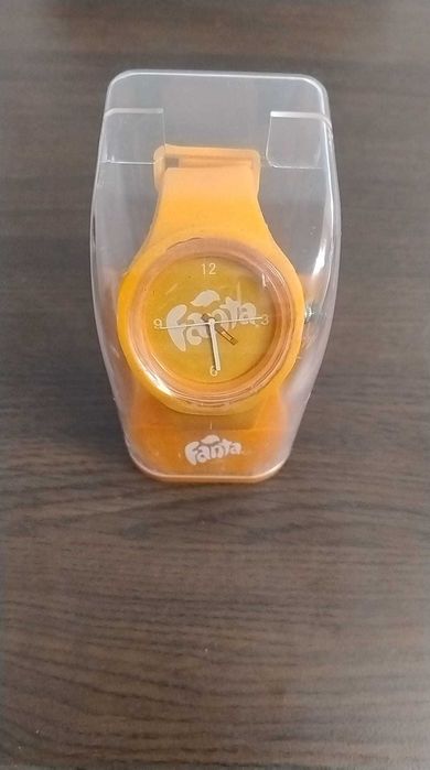 Ceas de mână, de colecție, logo Fanta