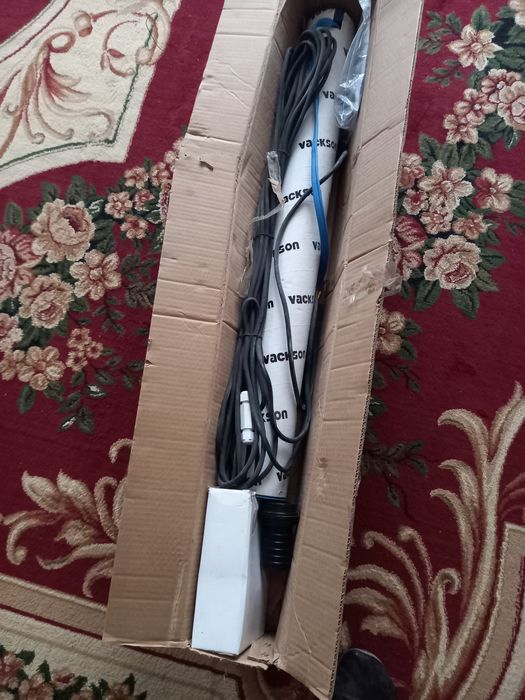 Глубиный носос . Продаётся  со  скидкой. Не  пользовались. В  упаковке