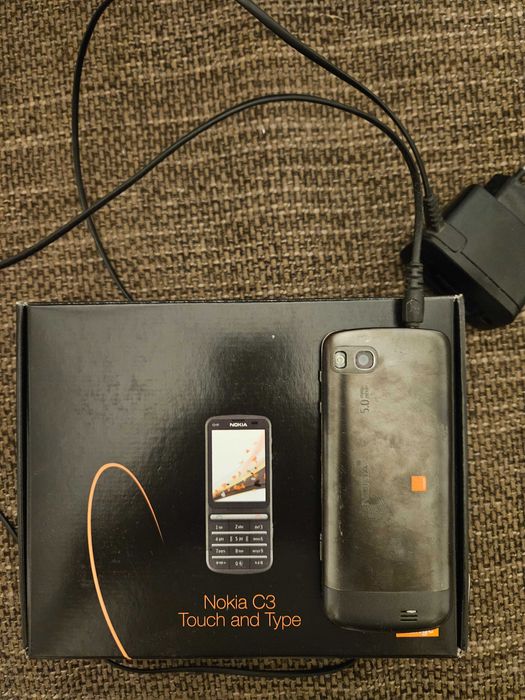 Nokia C3 Touch and Type
