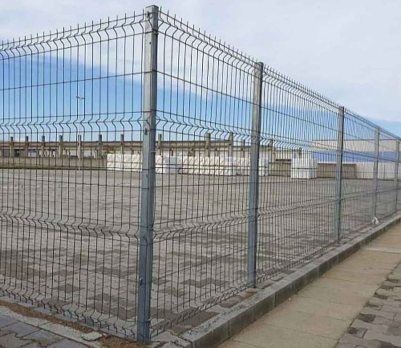 Vândă garduri din plasa bordurată