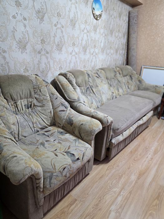 Продам диван и кресло