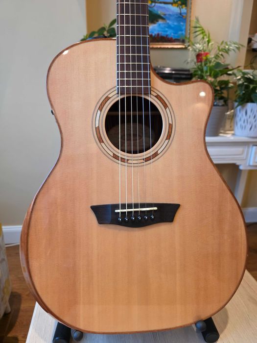 Електроакустична китара Washburn WCG20SCE Comfort Series + Премиум калъф Madarozzo