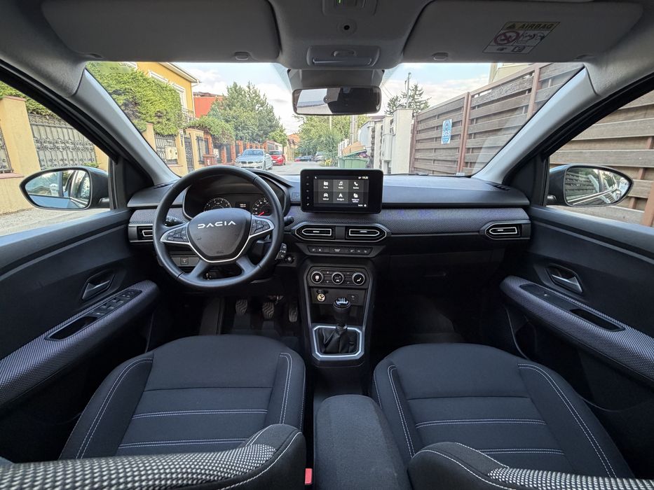 Dacia Logan  JOURNEY+ An 2025 Km 16.000  Benzina 999 in Garantie