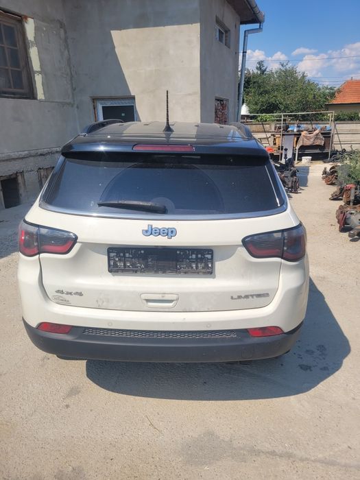 Dezmembrez jeep compass 14benzina