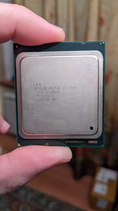 Процессор Xeon E5-2689 + память 4GB
