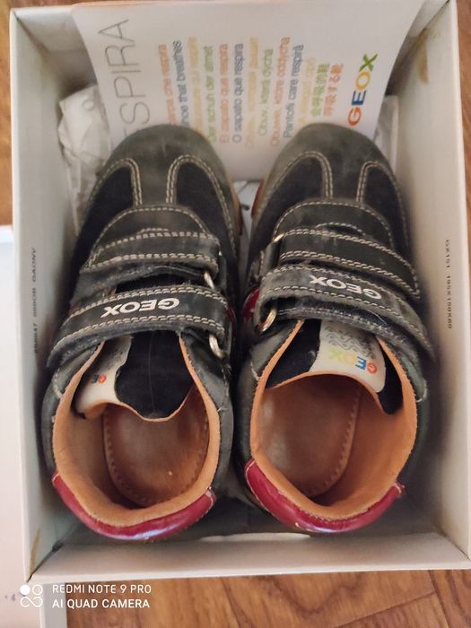 Р 25 кроссовки кожаные