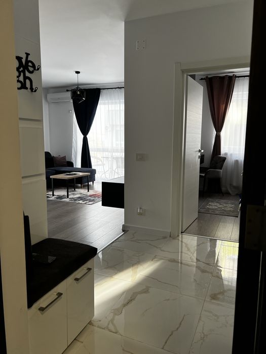 Vand apart 2 camere Prima Nufarul