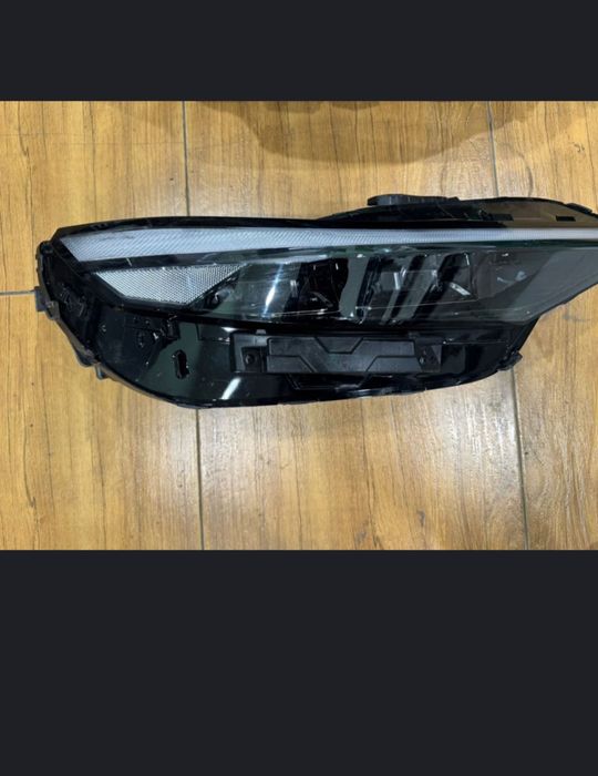 Оригинал запчасти фары стопы