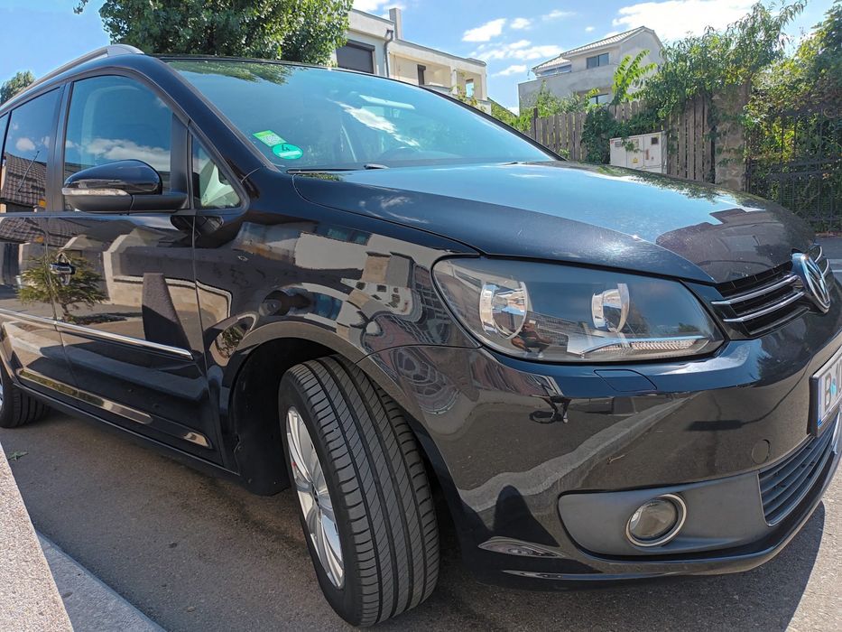 IMPECABIL Volkswagen Touran Highline 1.6TDI
