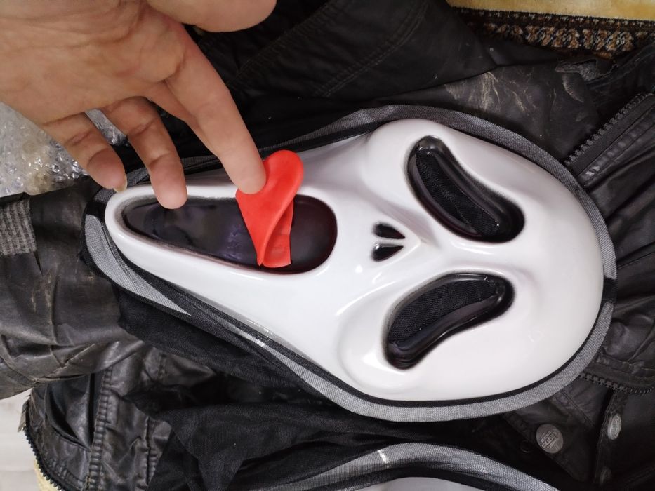 Маска крик пластик новые