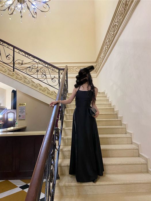 вечернее черное платье
