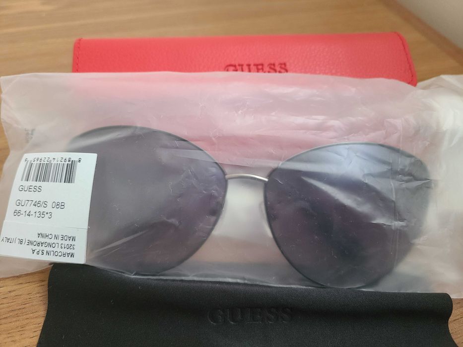 Guess слънчеви очила