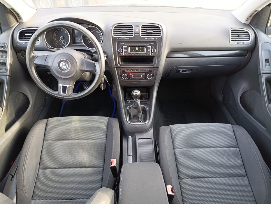 VOLKSWAGEN Golf 2012 — imagine 5