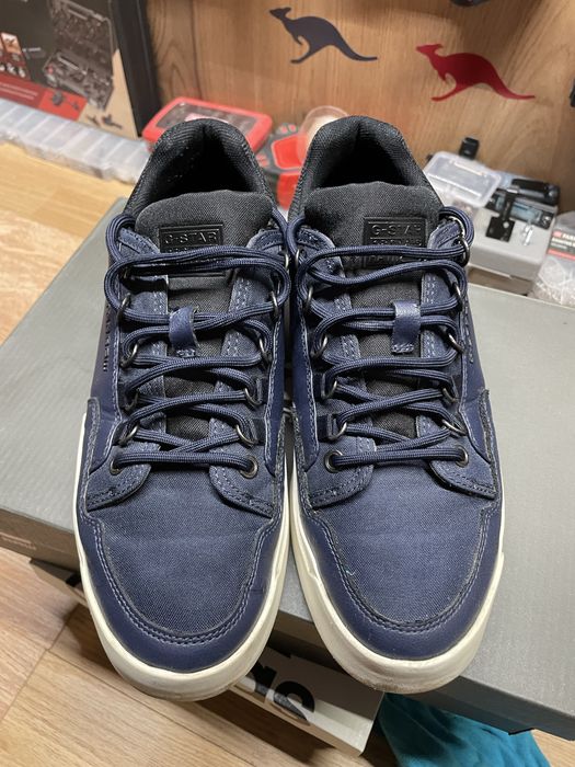 Продавам мъжки обувки G-star.