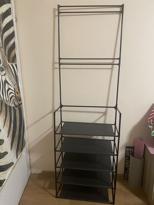 Стилаж за дрехи и обувки