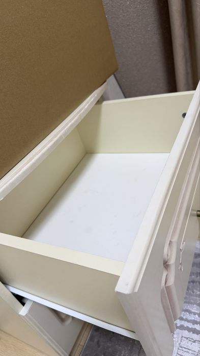 Спальный гарнитур (срочно продам)