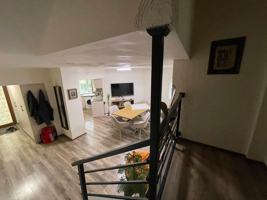 Дава се под наем Тристаен апартамент в София, Младост 2 - 100 кв.м за 727.77 € - Снимка #1
