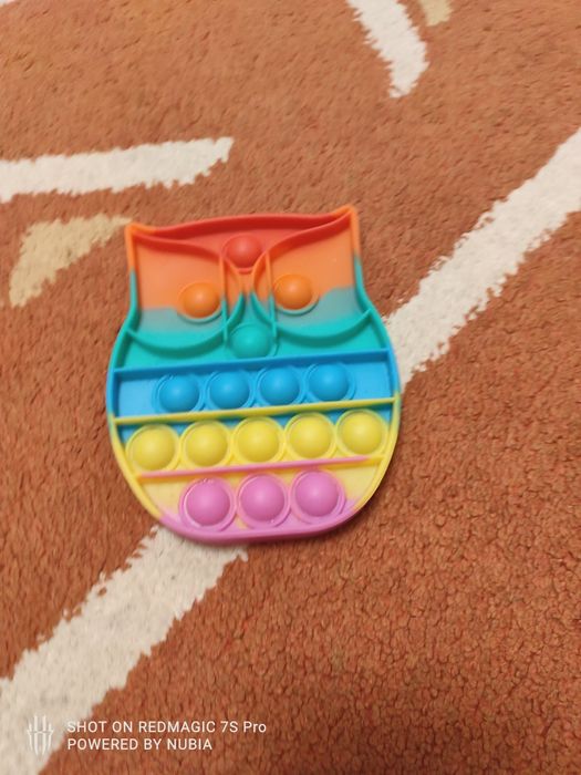 Продам игрушки антистресс