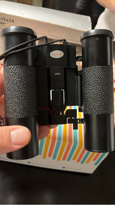 Binoclu ZOOM 6-12X24