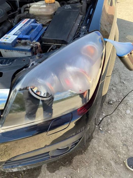 Polish faruri reconditionare prin polimerizare,corectare zgrieturi