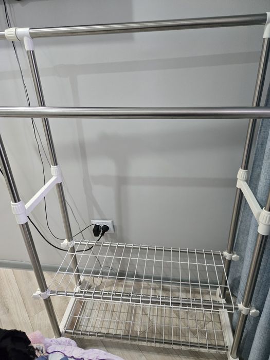 Продам напольную вешалку