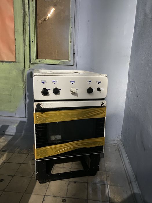 Газовая плита с духовкой 1986г.