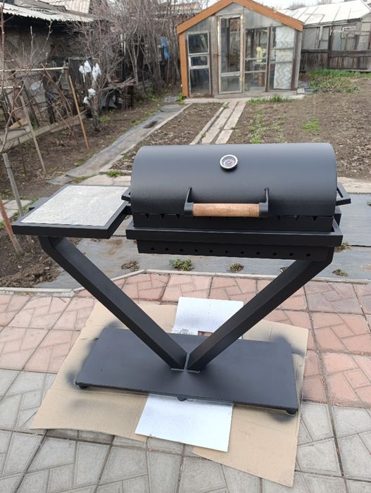 Мангал с подстольем