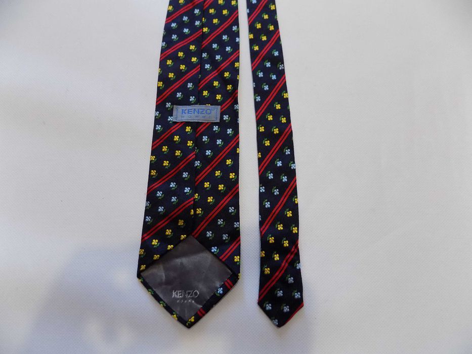 вратовръзка valentino garavani/kenzo папионка мъжка оригинална копринена